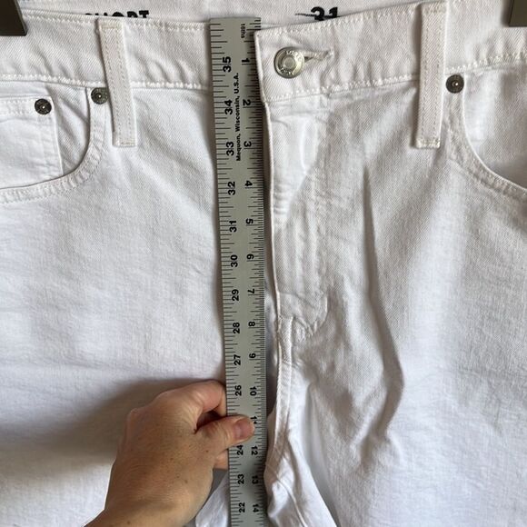 J crew High-rise denim short in white Size 31 - Picture 5 of 15